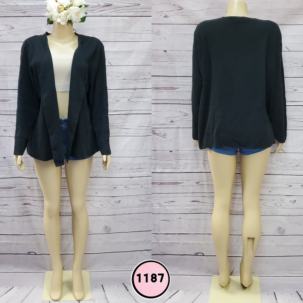 Designers Originals Large Button Cardigan – Cozy Knit Sweater